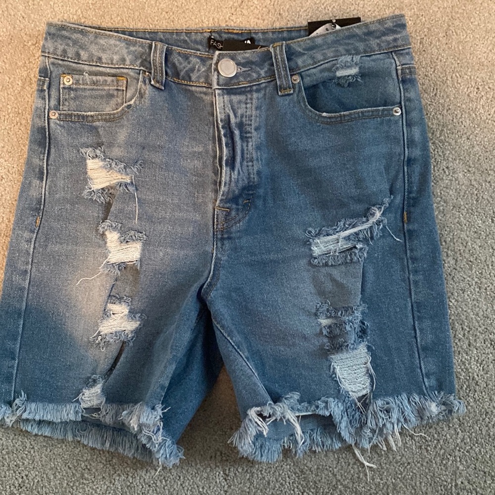 NWT Fashion nova distressed Bermuda shorts